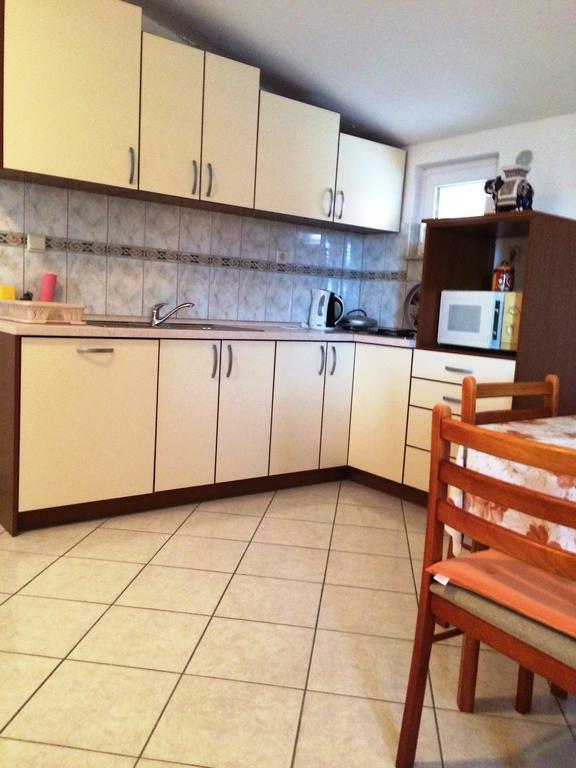 Apartment House Aria Baška Voda 部屋 写真